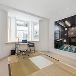 Notting Hill 2Br-2Ba Private Garden Retreat