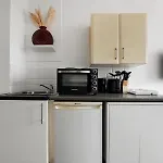 Budget Archway Studio