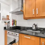 Elegant 1 Bedroom Flat Near Harrods