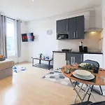 S4 Cozy Full Modern Studio In Kilburn With Kitchen