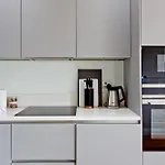 Family Apartment Kensington 2 Bed 07