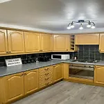 Modern 5 Bedroom House - Enfield