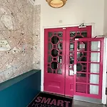 Smart Russell Square Hostel