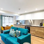 Cosy And Stylish Studio In The Heart Of Greenwich