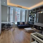 Covent Garden Modern Luxury Sleeps 5