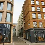 Master Farringdon