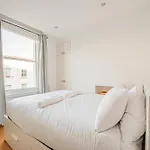 Charming 1-Bed Next To Portobello & Notting Hill