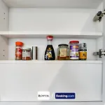 Cozy Apt In Camden Town By Capital Retreats Short Lets & Serviced Accommodation London With Balcony, Free Wifi