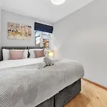 Luxe Stays - Sleeps 6 - Putney & Stamford Bridge