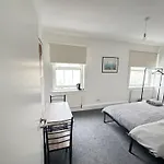 Beautiful Large Room In Central London