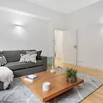 2 Bed Apartment- Mayfair 1