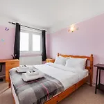 Elegant 1Br Flat With Balcony & City View, Walworth