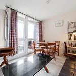 Elegant 1Br Flat With Balcony & City View, Walworth