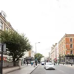 270 Earls Court Road