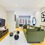 Be London - The Piccadilly Circus Residences