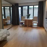 Beautiful Studio Located In West Kensington Fulham Chelsea