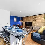 Family Friendly, Zone 1, 2 Beds, Central London