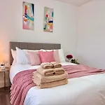 Great Studio 30Min To Central London