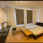 Golders Ways Rooms