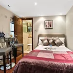Bright Earl\'S Court Apartment- Sva