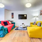 London Freshair Breathe Apartment Gathering Partying Are Not Allowed Pls