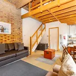 Historic Detached House With Private Courtyard