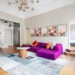 3Bed Design Gem In Kensington
