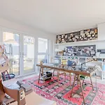 Impeccably Curated 2Bd Home South East London