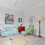 Vintage 1Bd Flat 5 Mins From Earls Court Station