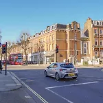 Prime London Studio 7 Mins Tube