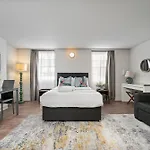 XX - Fitzrovia Modern Apartments