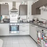 Charming 2 Bedrooms At Langdon Park Dlr