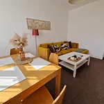2-Bed Apartment I Hyde Park I Central London