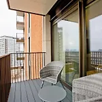Luxury Living With City Views With Pool And Gym Ac