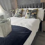 Aimi Luxury Living