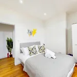 2Br Flat 5 Min Walk To New Cross Gate Station