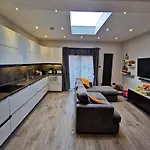 Simonas House