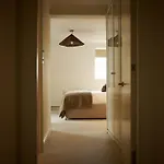 Europa House Apartments
