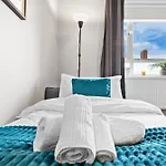 White City Retreat - 2 Bedroom Flat Next To Loftus Road