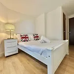 Large Flat In West London