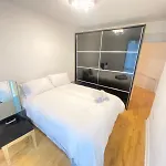 London East Side 2 Bed Duplex