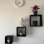 Modern Flat Overlooking Shoreditch