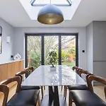Upscale House In Acton East