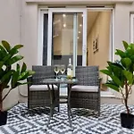 Patio Full Kitchen Netflix Smart Tv Self Check-In