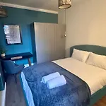 Crown Terrace Apartment