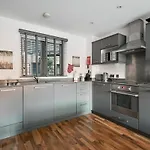 Gorgeous Family Apartment In King\'S Cross
