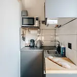 Cosy And Modern Duplex In The Heart Of Earls Court