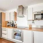 1Br Riverside Stay Stunning Thames View Near O2