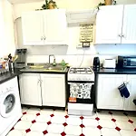 Cozy Room In London 1 Stop To Liverpool Street