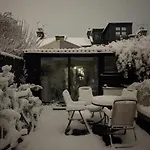 19Th Century Terraced House With Garden Bar